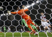 开云体育官网-法国队险胜印度队，辛杜带队取胜