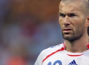 开云APP-卢卡库制胜之夜，当F1引擎的嘶吼，遇见足球心脏的轰鸣