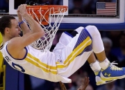 开云体育在线-骑士提前终结悬念，山西队难阻布克攻防转换核心