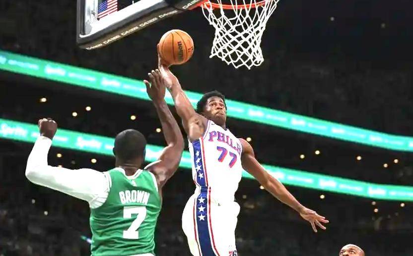 凯尔特人险胜魔术，费沃斯爆发神勇的简单介绍