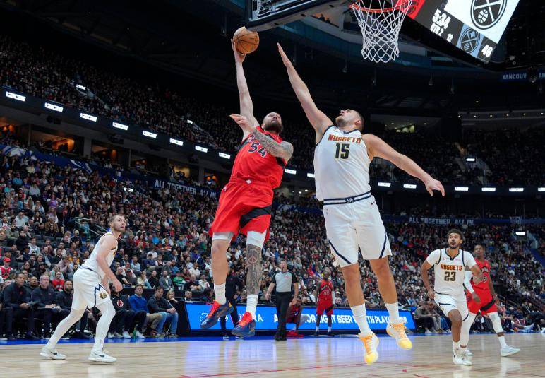 热火B队爆冷猛龙,约基奇关键制胜 热火B队爆冷猛龙,约基奇关键制胜