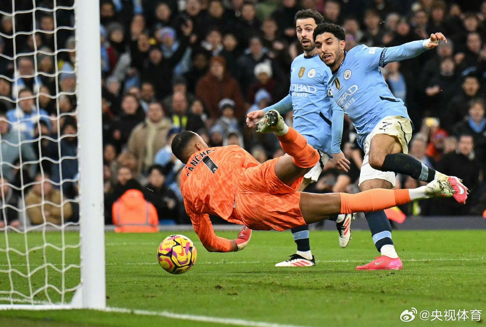 关于皇家社会主场得分，德尔夫拉奥立即射入制胜球的信息