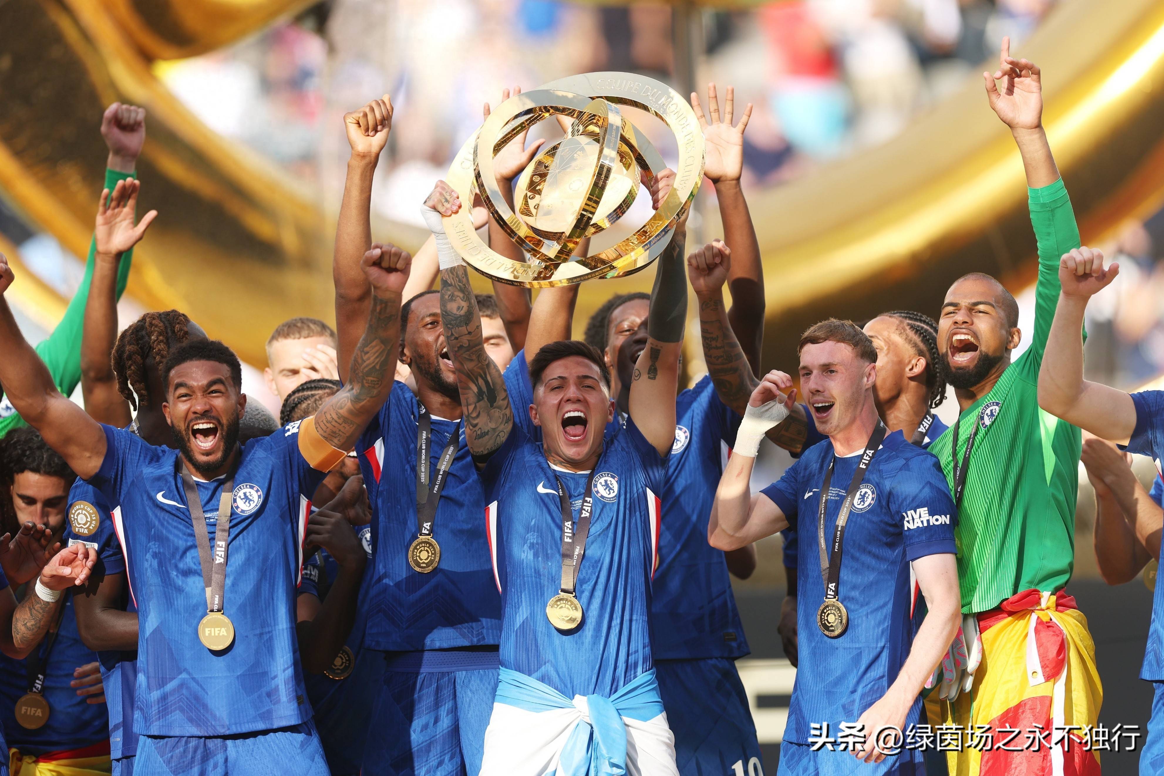 切尔西频繁轮换阵容,球迷担心团队默契的简单介绍 切尔西频繁轮换阵容,球迷担心团队默契的简单介绍