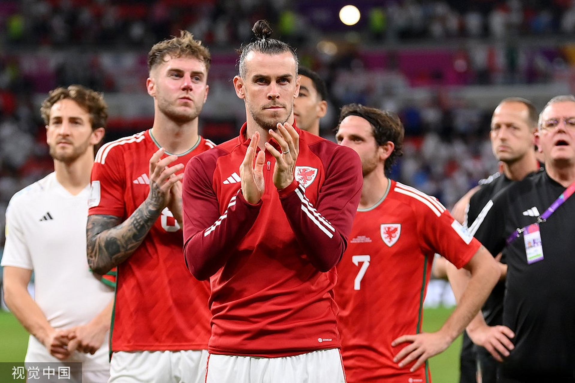 包含贝尔助威威尔士队，将全力拼搏的词条