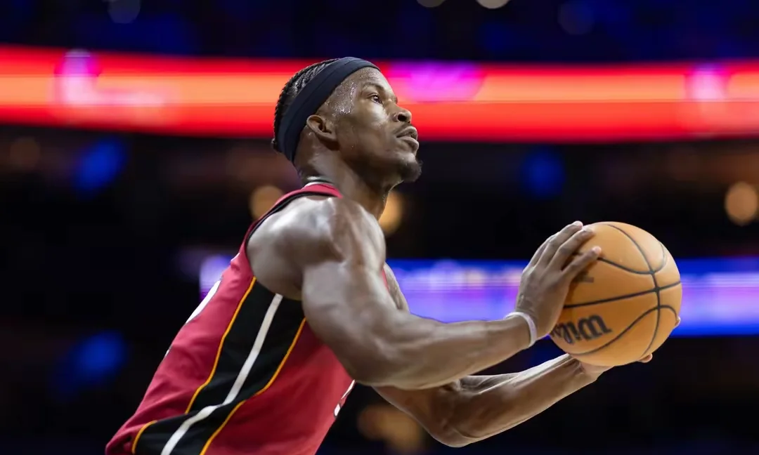 包含热火轻取奇才，巴特勒状态火热仍可继续进击的词条