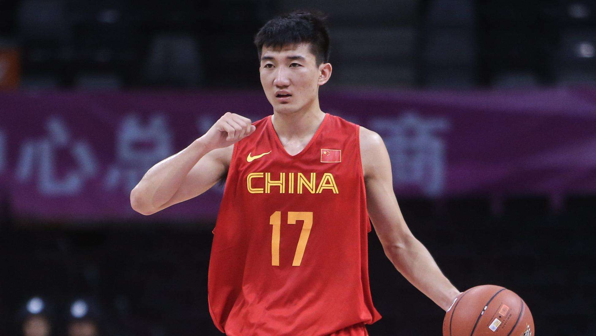 个人英雄崭露头角助球队获胜的简单介绍