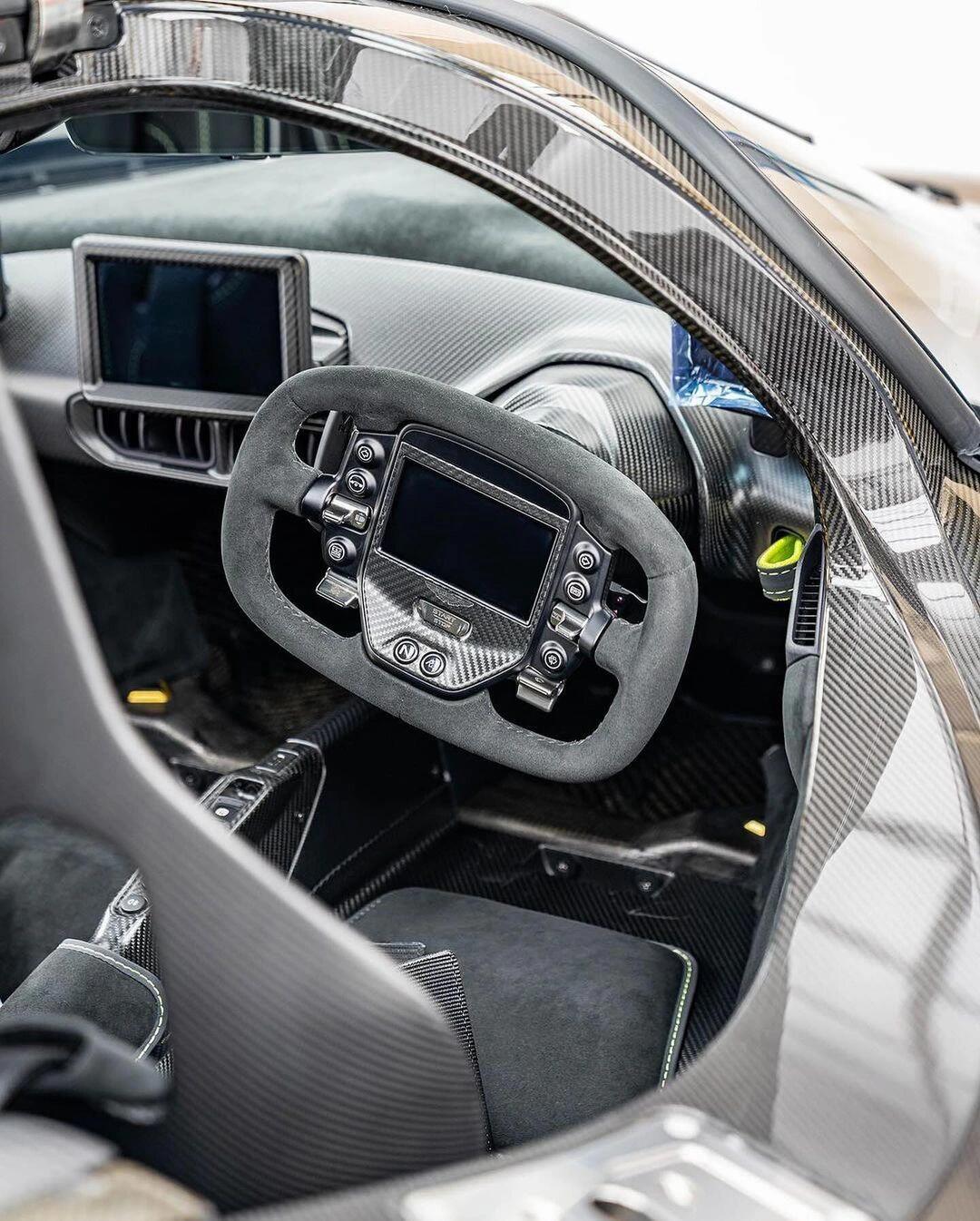 法拉利翻盘阿斯顿马丁,塞恩斯惊艳四座的简单介绍 法拉利翻盘阿斯顿马丁,塞恩斯惊艳四座的简单介绍