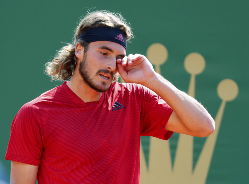 包含戴维斯杯完胜蒙特卡洛大师赛，西西帕斯点燃赛场的词条