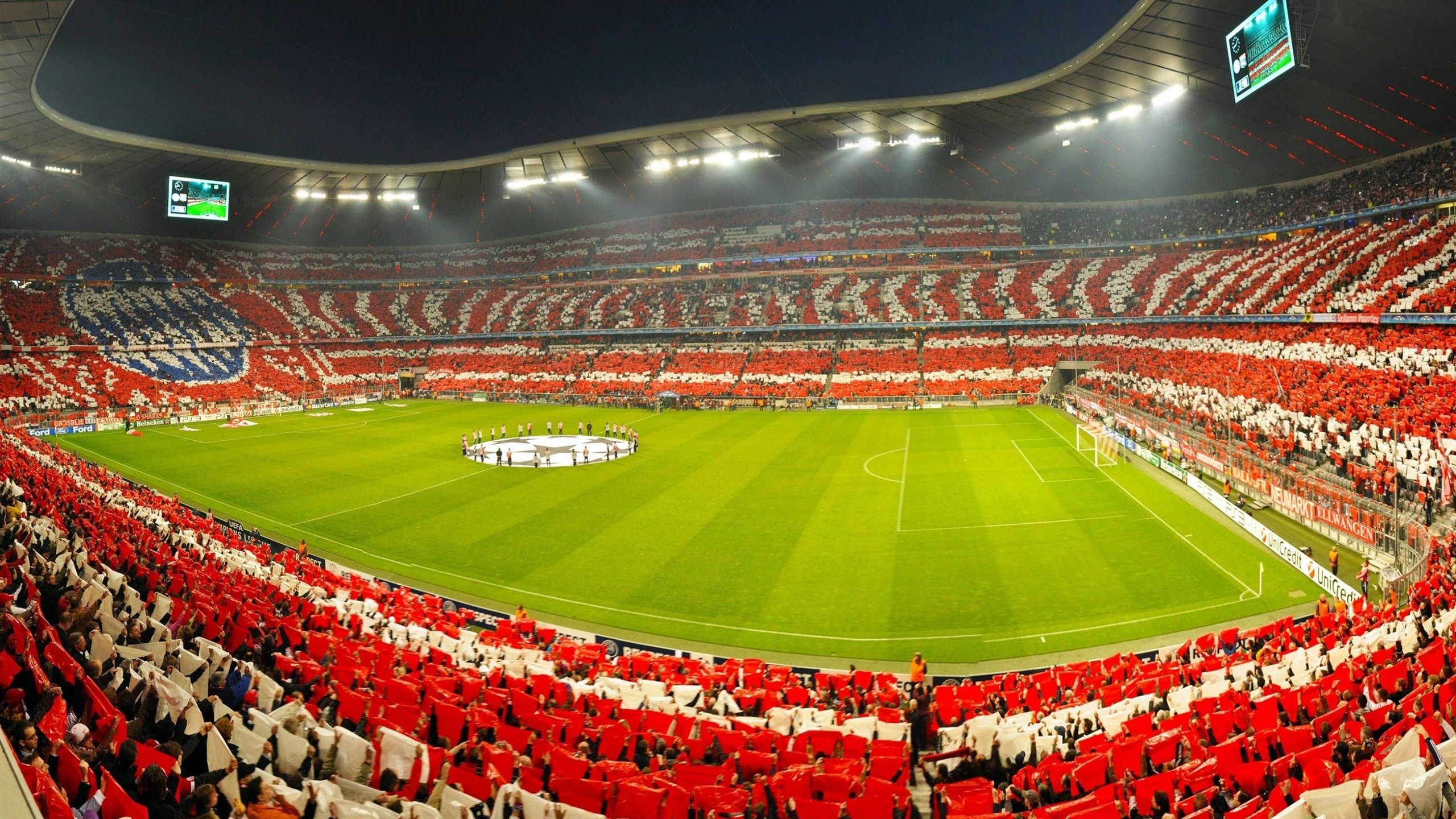 秘鲁强行终结阿尔及利亚，莫德里奇成为关键先生—一场跨越时空的足球想象