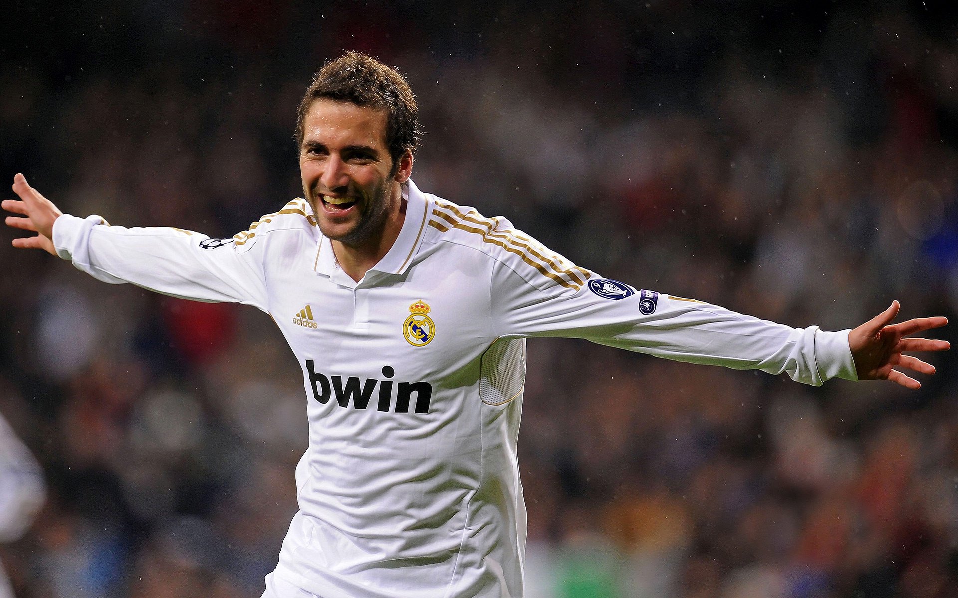 全程高能输出!贝恩火力全开助快船速胜新疆队